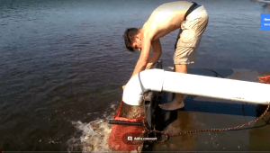 suction-harvester-worker